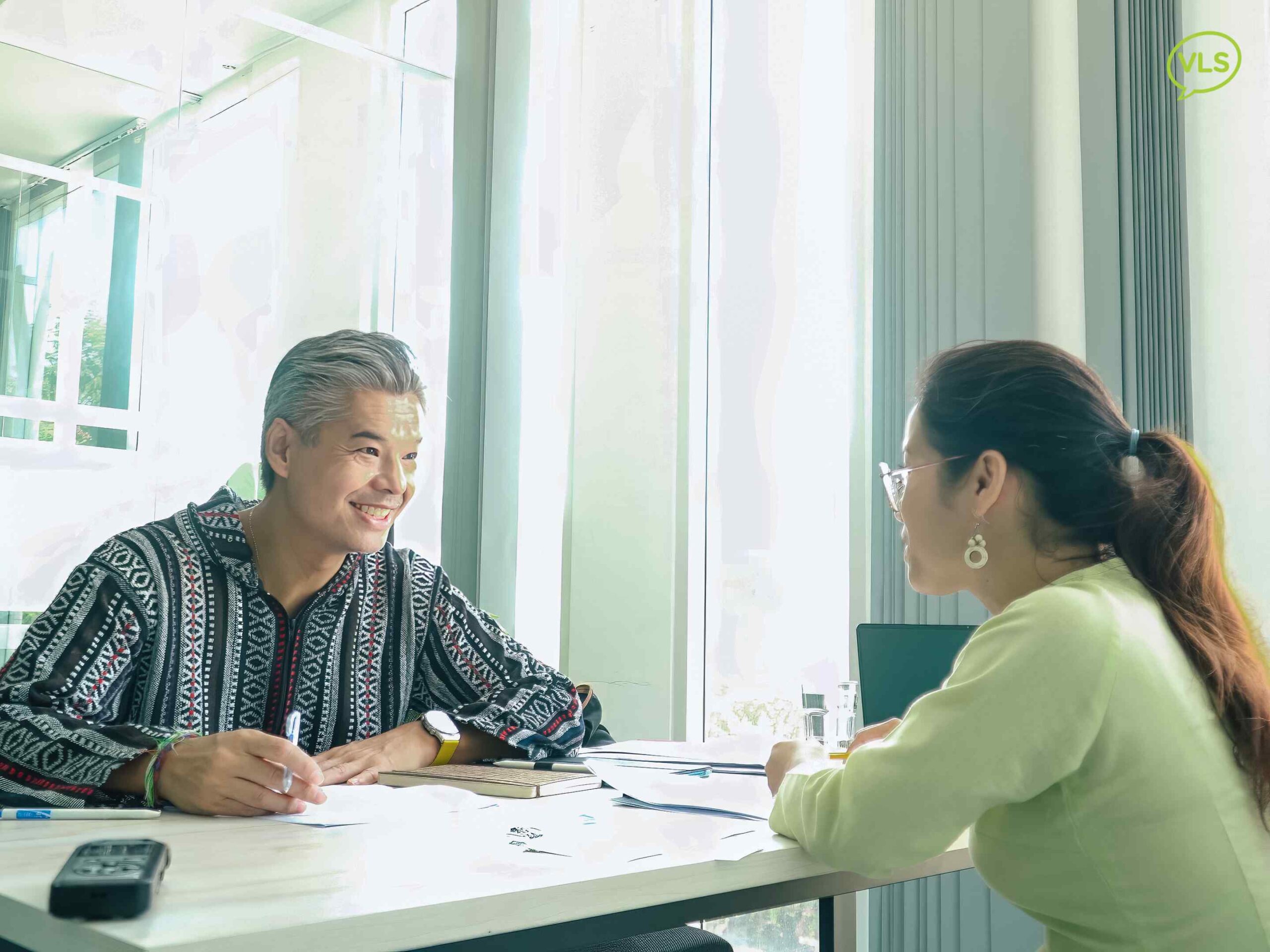 learn Vietnamese at VLS District 7 office