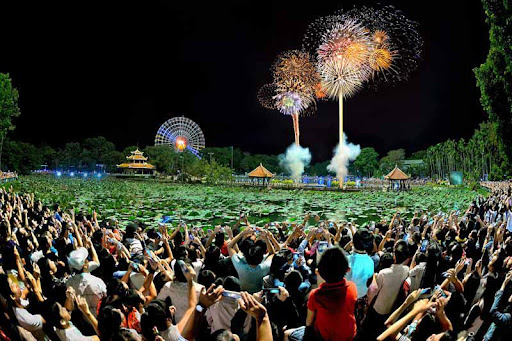 Fireworks Display at Dam Sen Cultural Park