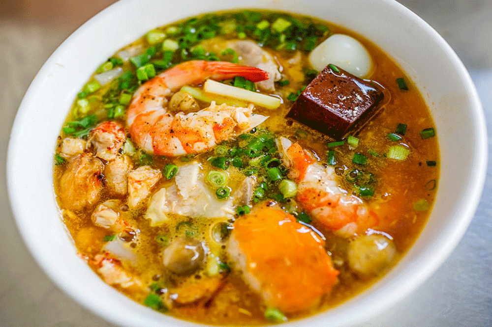 Signature Saigon Cuisine: Bánh canh