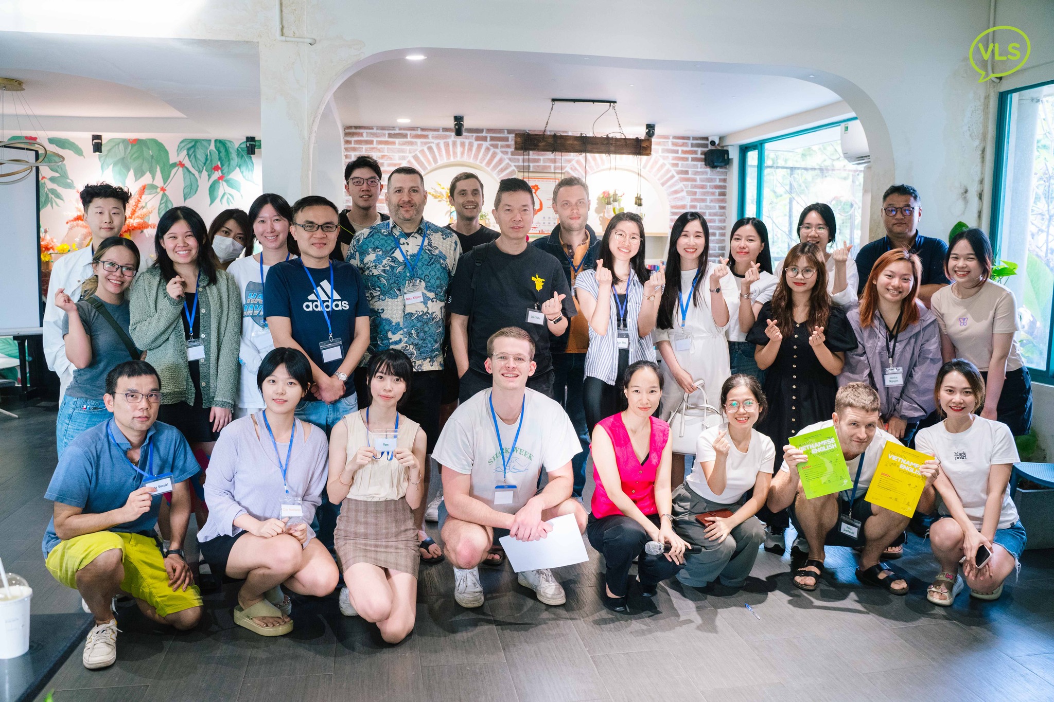 learn Vietnamese free at Vietnamese Circle, language club by VLS