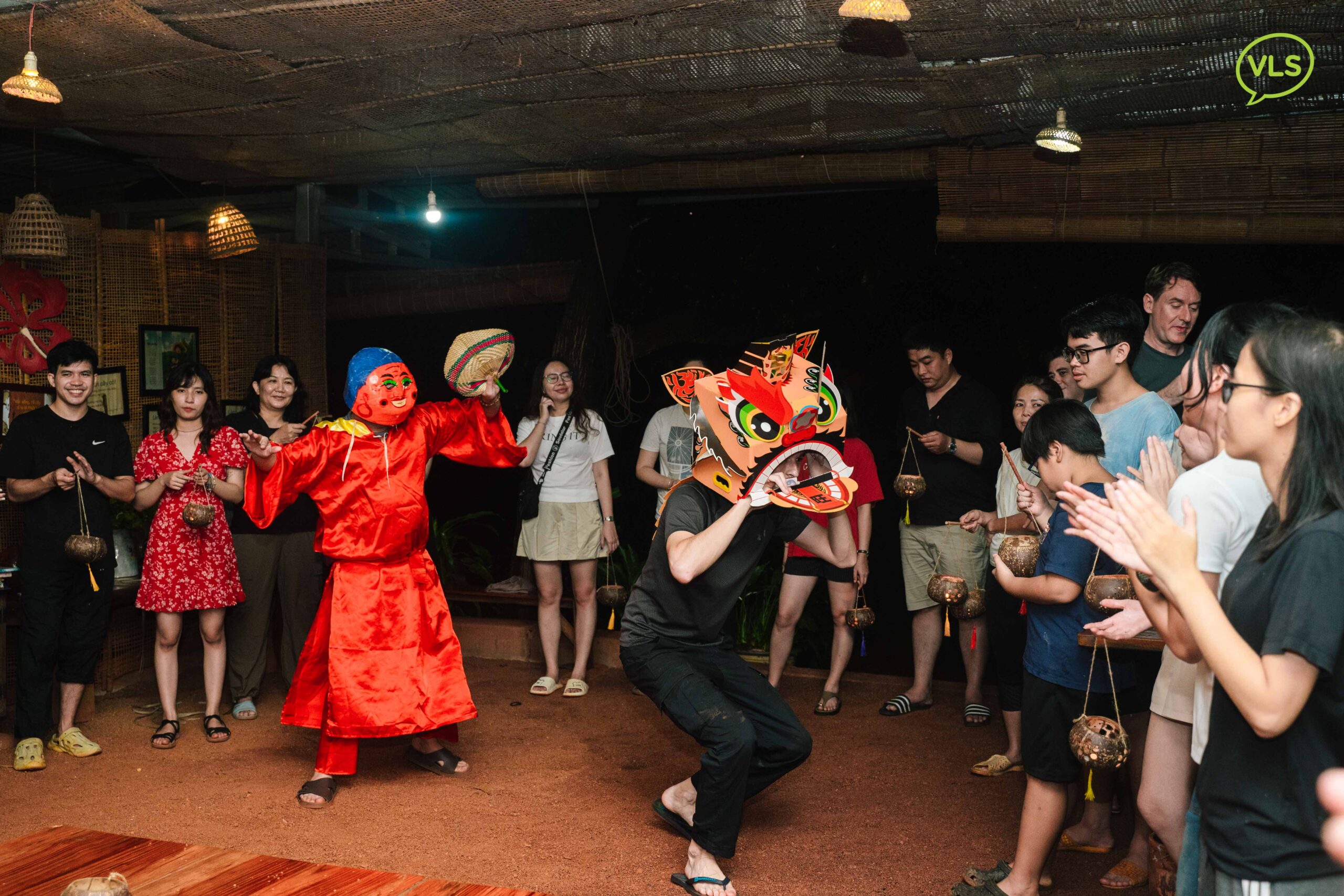 VLS students celebrating the Mid-Autumn Festival in Vietnam with colorful lanterns, mooncakes, and cultural activities, experiencing the warmth of Vietnamese culture